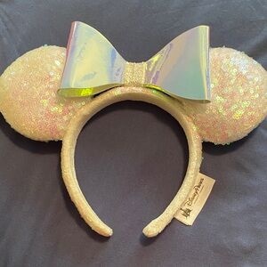 Sequin Minnie Mouse Ears with Iridescent Bow
